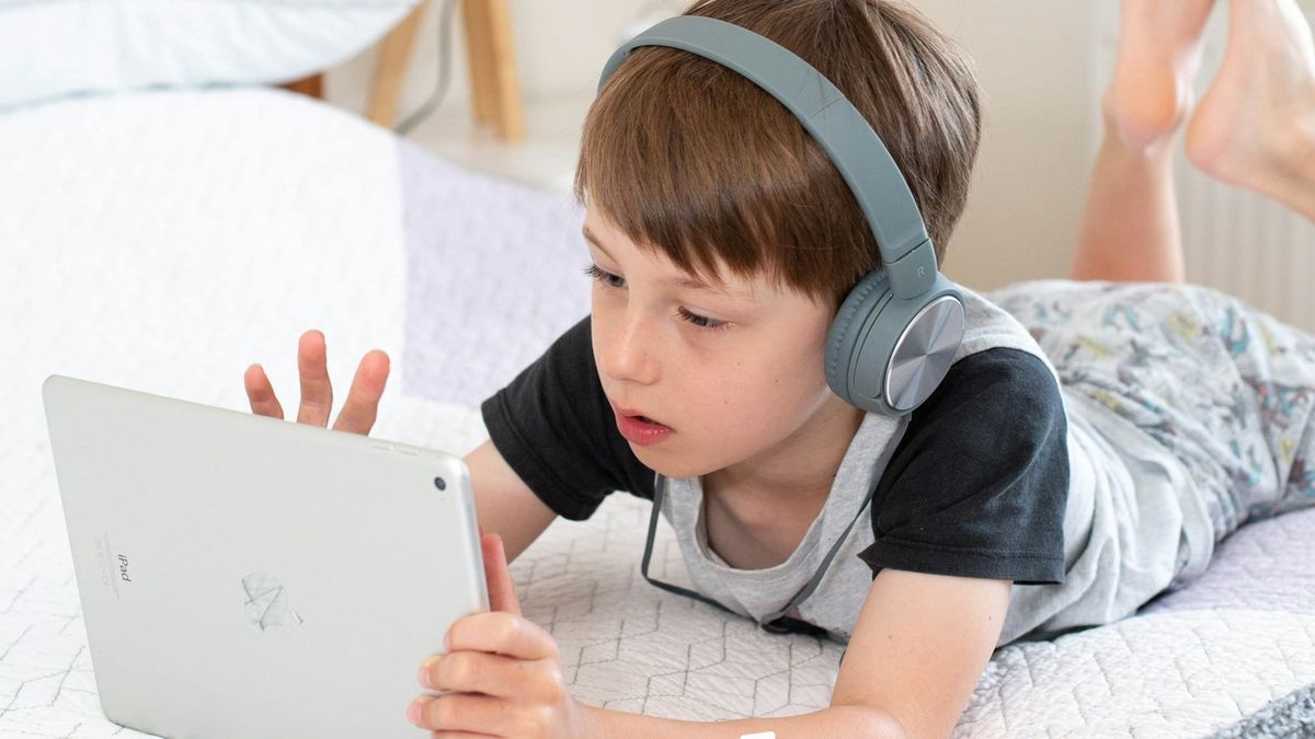 Technology Ideas for Helping Children with School Post feature image