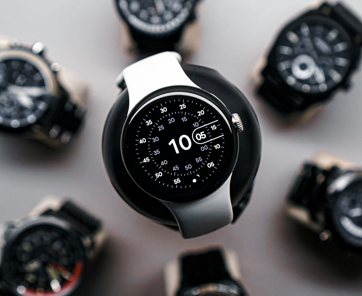 Pixel Watch 4 gains hands-free gesture controls in December update Post feature image