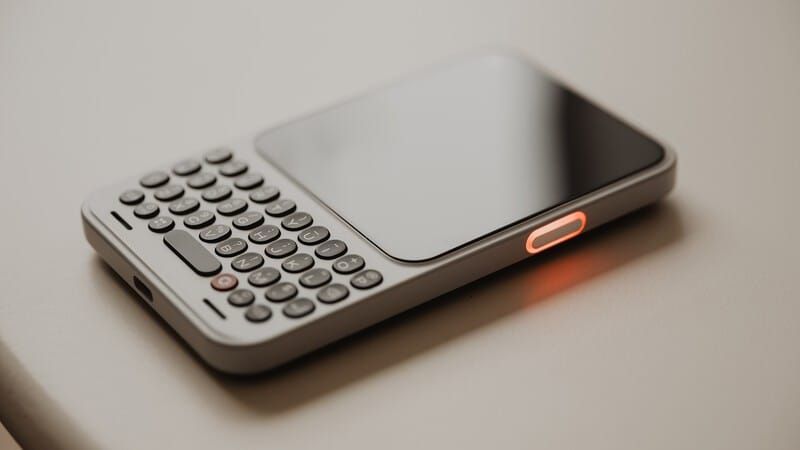 Best Mobile Accessories at CES 2026: Chargers, Earbuds, Keyboards, AI Gadgets & More Post feature image