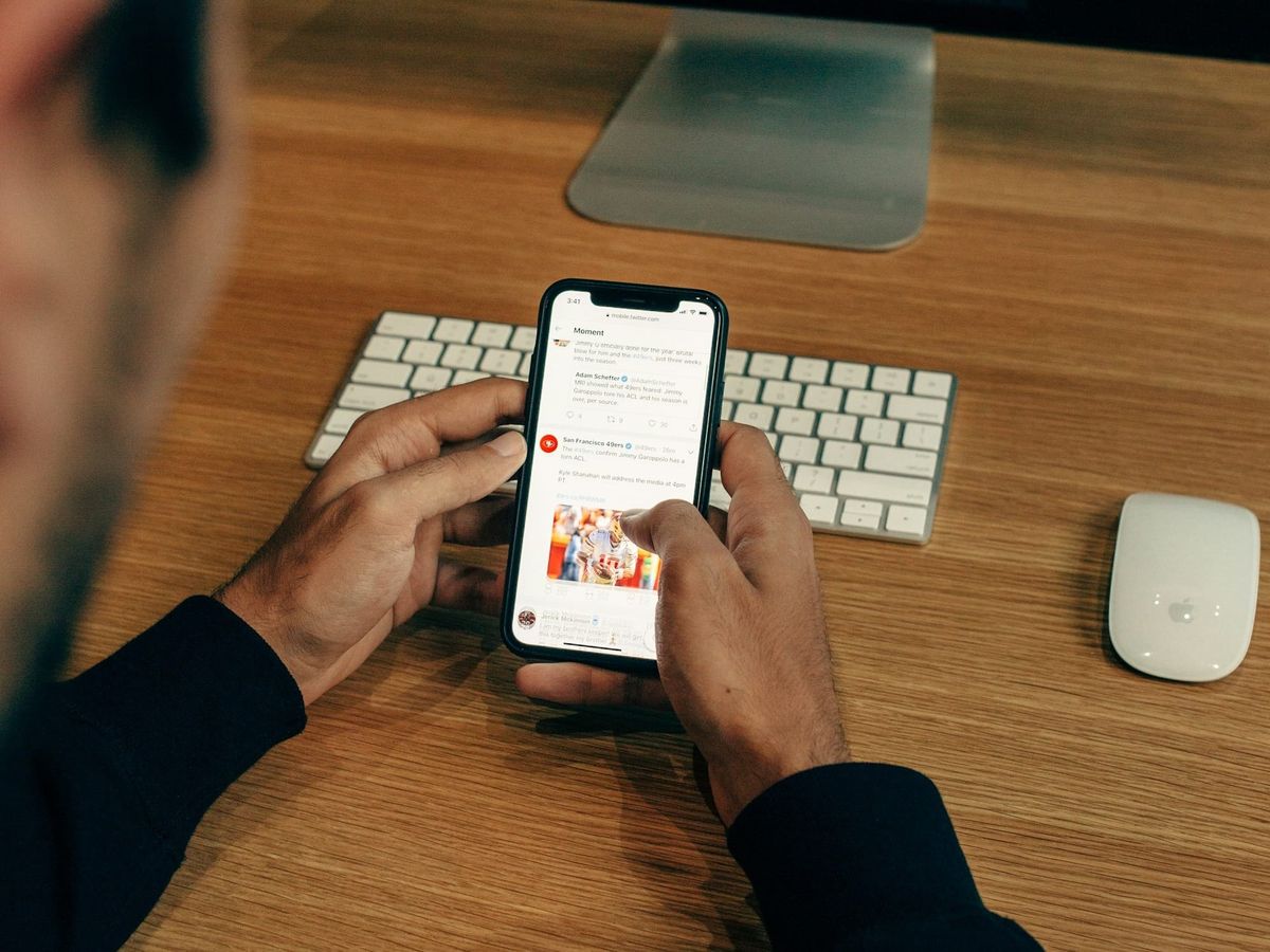 Elon Musk Says X Will Open-Source Its Recommendation Algorithm Post feature image