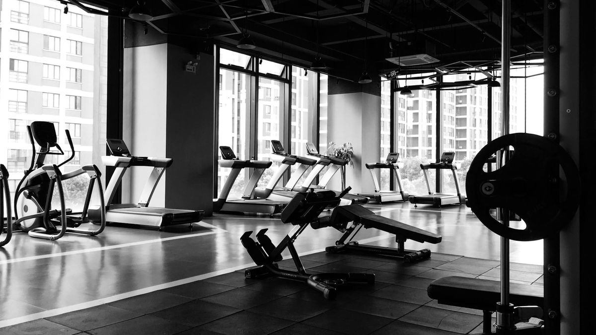 10 Fitness Gadgets That Can Actually Help You Stick to Your Goals in 2026 Post feature image