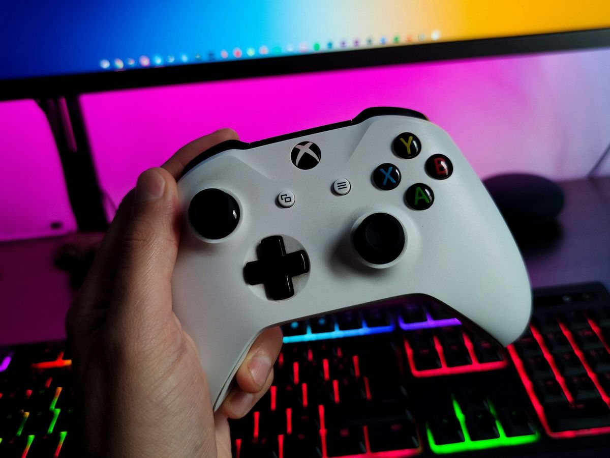 Xbox Series X Drops to $600 on Amazon in Rare Post-Price-Hike Deal Post feature image