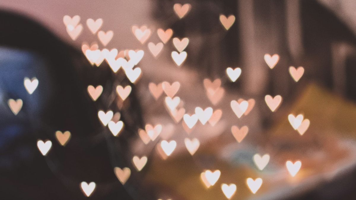 Valentine’s Day Tech Gift Ideas: What the Techloy Team Wants in 2026 Post feature image