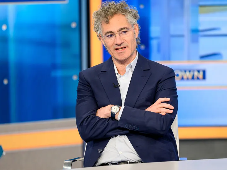 Palantir CEO Alex Karp Says AI Will Favor Skilled Trades and Neurodivergent Talent Over Traditional Careers Post feature image