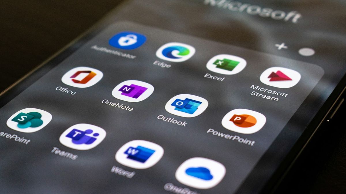 Microsoft to Shut Down Outlook Lite on May 25 — What Android Users Need to Know Post feature image
