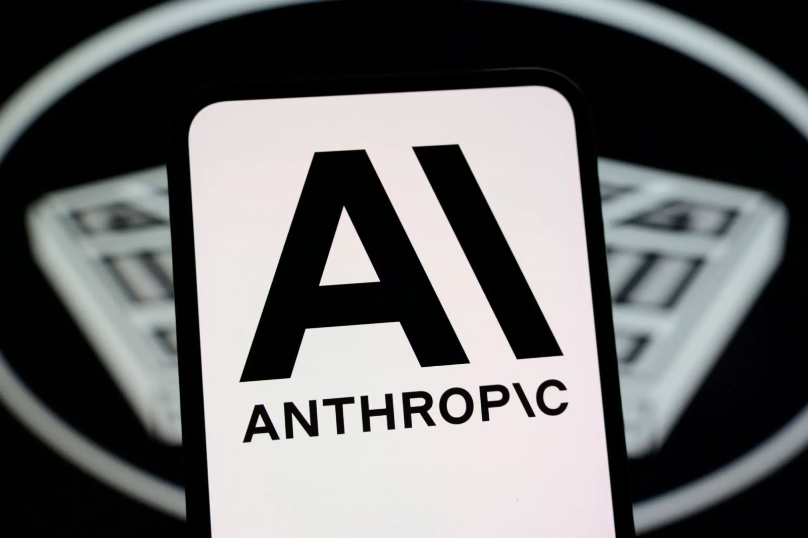 Anthropic Investigates Unauthorized Access to 'Mythos' AI After Private Discord Group Bypasses Restrictions Post feature image