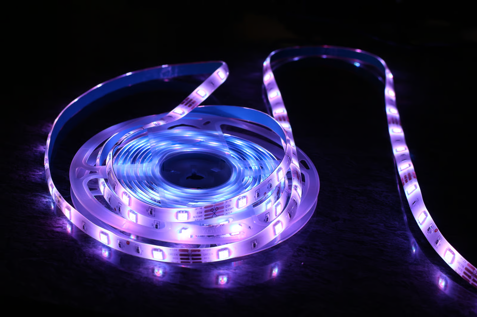 RGB vs RGBCCT Lighting: Which One Is Right for Your Home? Post feature image