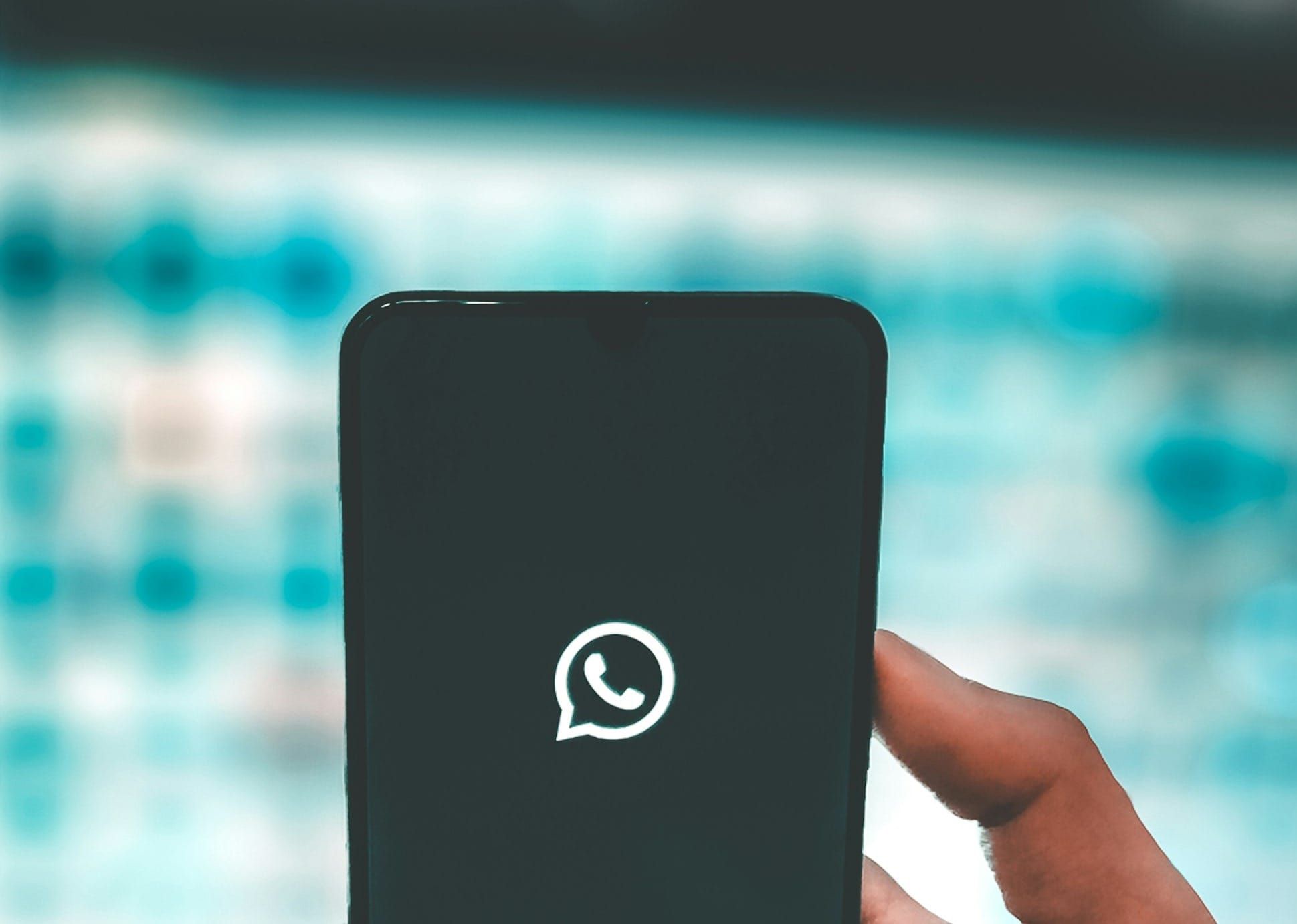 How to Add Multiple Accounts on WhatsApp Post image