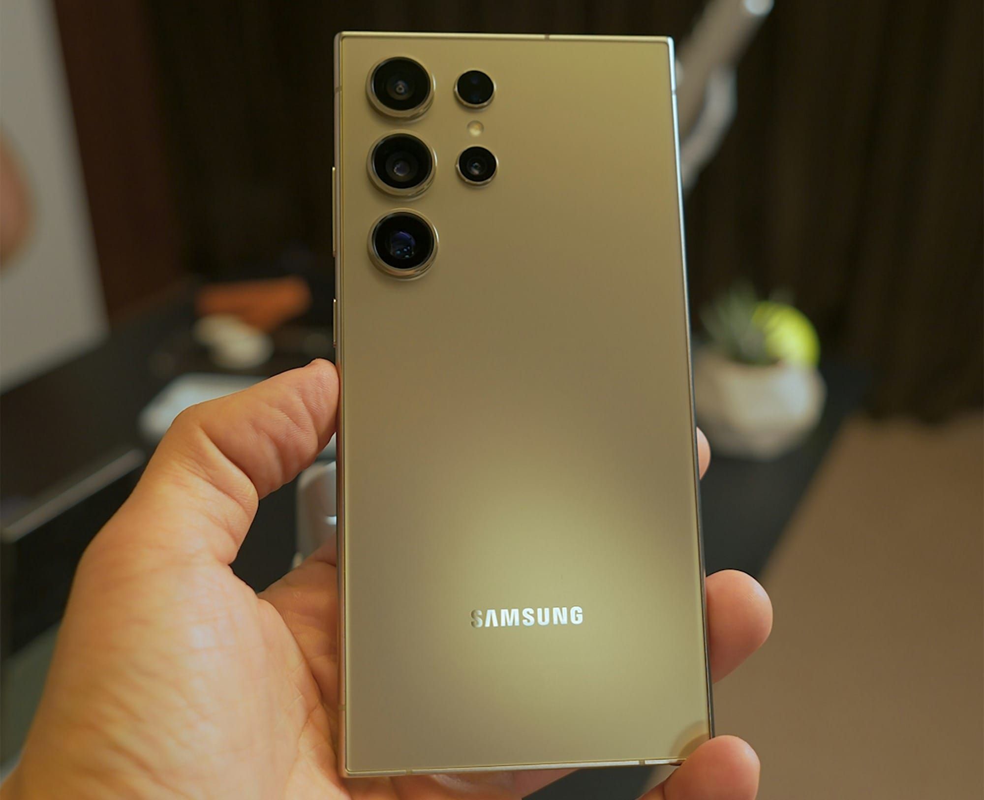 Samsung Galaxy S24 Series: AI Innovations and Unmatched Performance Post image