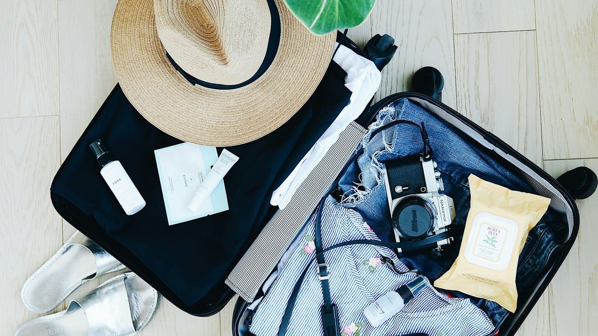 Tips on How to Start Saving for Your Summer Vacation Post image