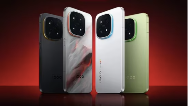 iQOO 15 Ultra to Launch in February With Built-In Fan, 144Hz Display and 7,000mAh Battery Post image