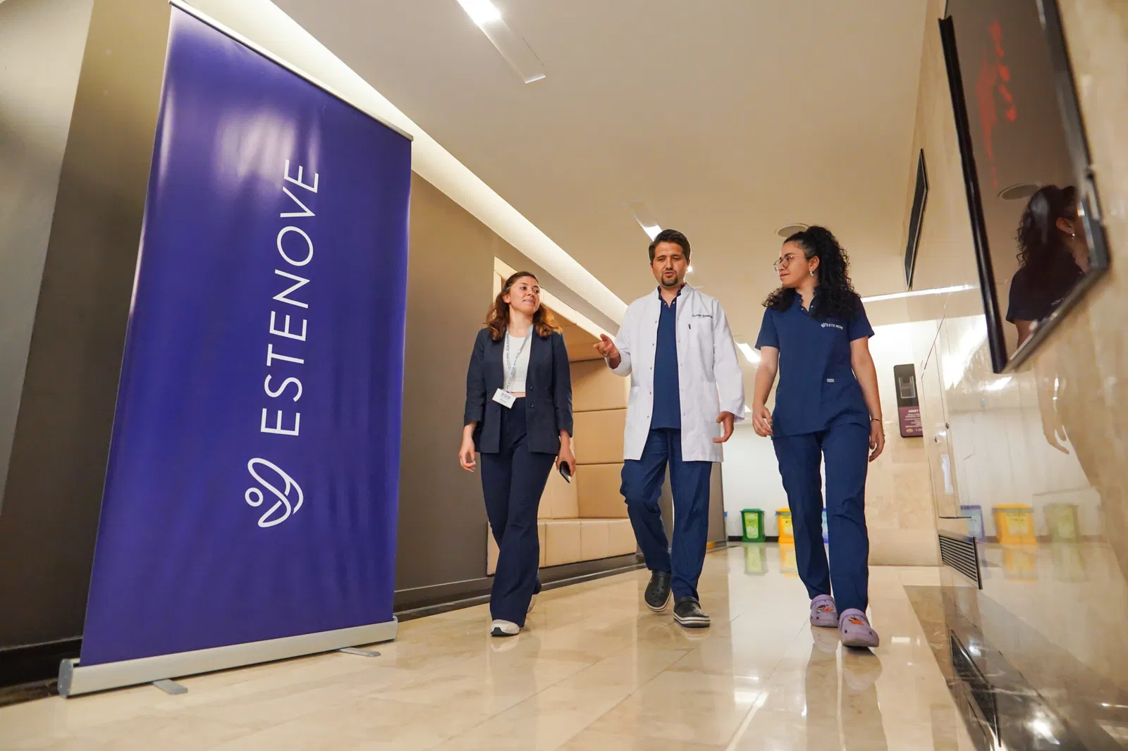 The Pinnacle of Precision: A Deep Dive into DHI Hair Transplant Innovation Post image