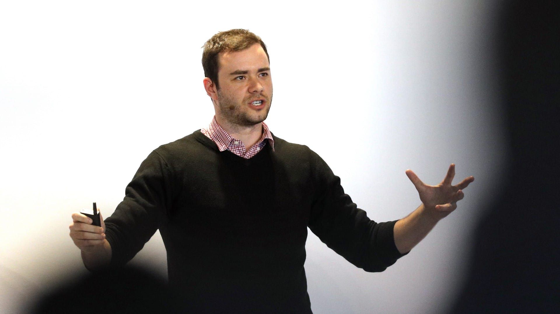 “Vibe Coding” Creator Andrej Karpathy Says AI-Generated Code Is “Awkward” and “Gross” Post image