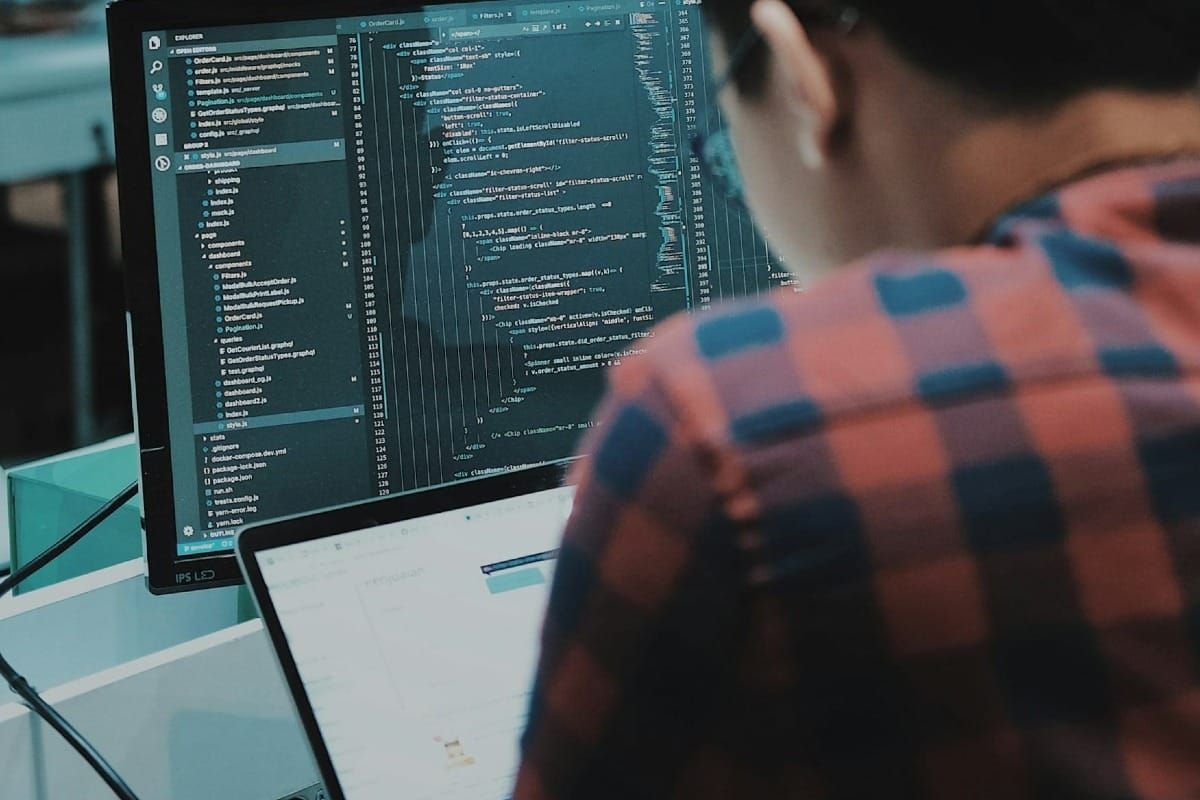 Grok Build Early Beta: 6 Ways xAI's New AI Coding Agent Plans to Take on Claude Code Post image