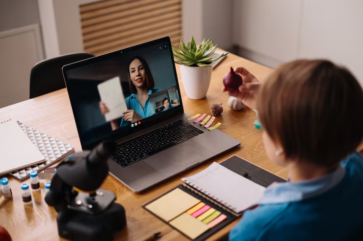 8 Best Tools to Turn Documents Into Training Courses With AI Post image
