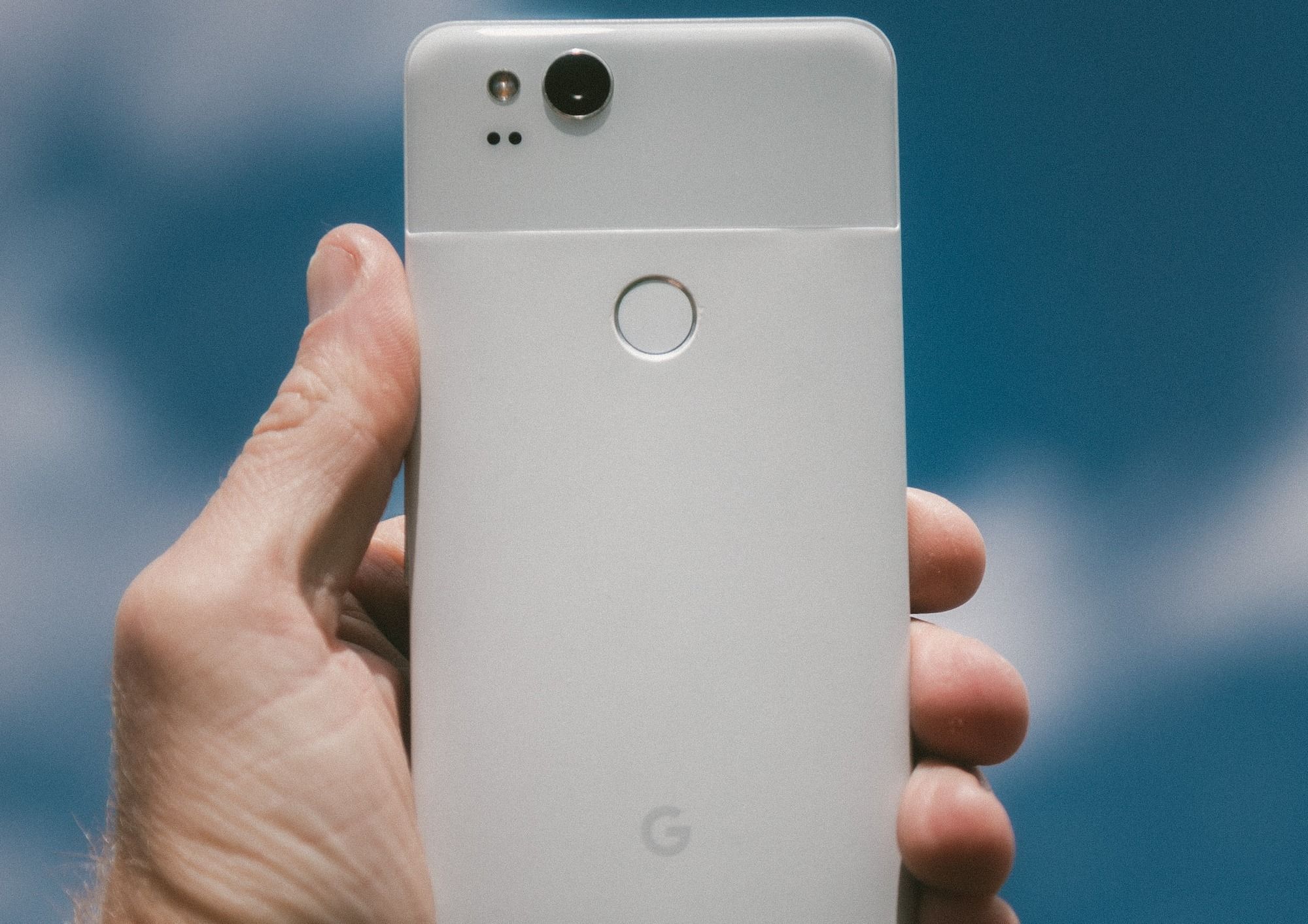 How to Enable Emergency SOS on Google Pixel Post feature image
