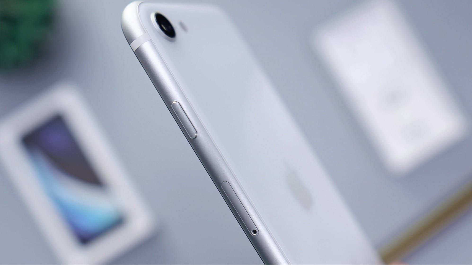 Apple to discontinue the sale of the iPhone 14 and iPhone SE in Europe Post feature image