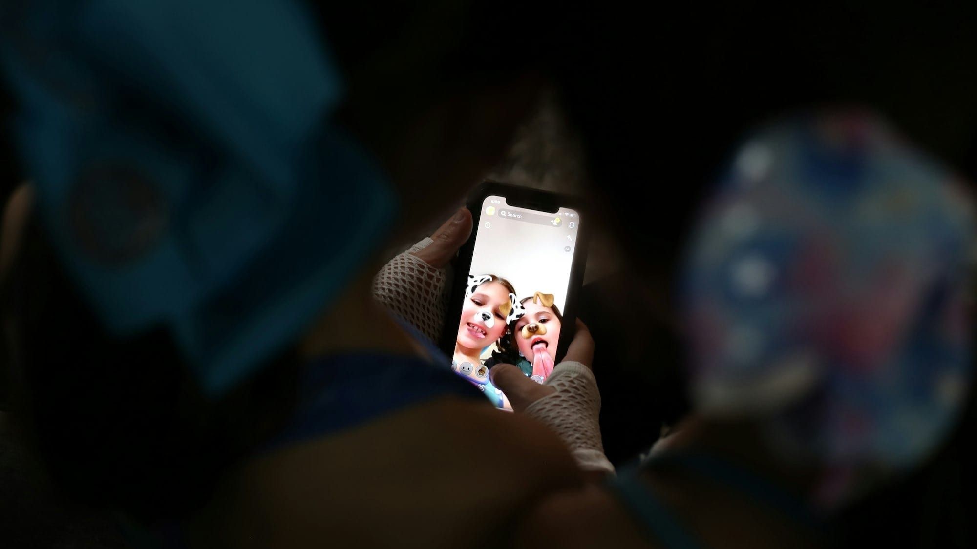 Snapchat users now have to pay to keep their Memories Post feature image