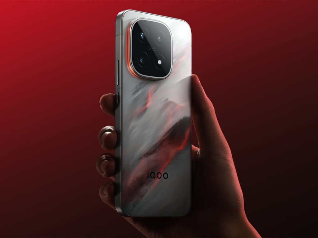 iQOO 15 Finally Lands in India with OriginOS 6 Post feature image