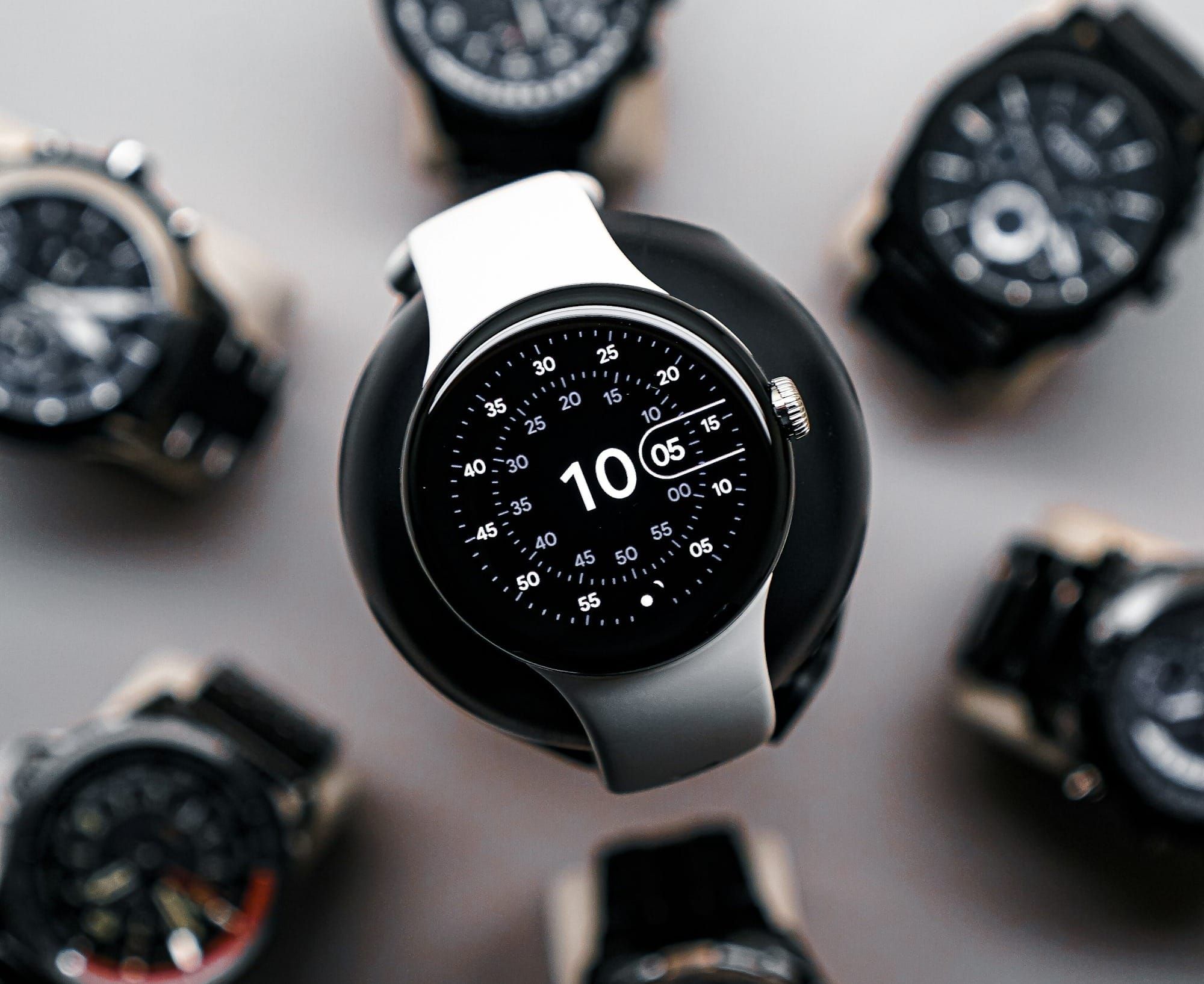 Pixel Watch 4 gains hands-free gesture controls in December update Post feature image