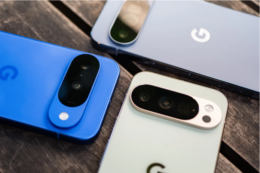 Google Fixes Pixel Display Issues and Battery Drain with January 2026 update Post feature image