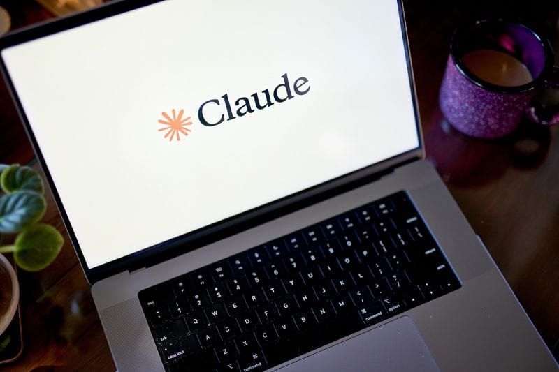 Why Is Claude Not Working? Everything We Know About the Anthropic Outage Post feature image