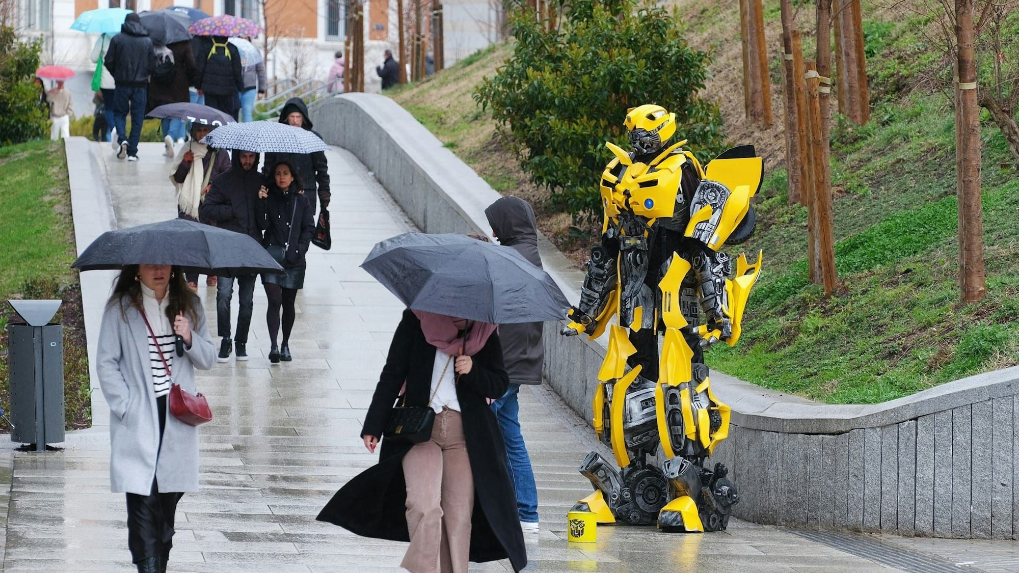 How Robots Are Quietly Changing the Way We Move Through Public Spaces Post feature image