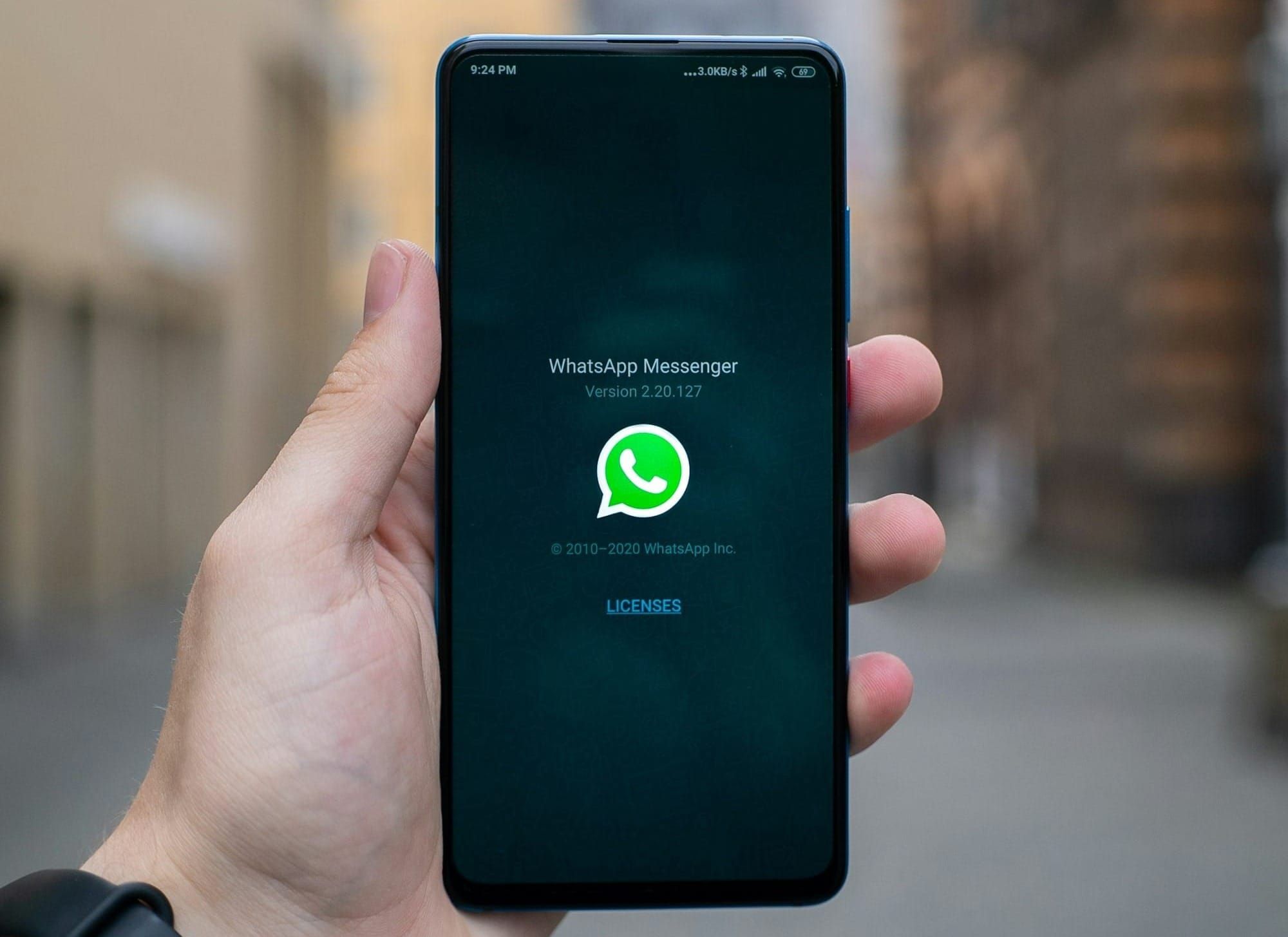 WhatsApp May Soon be Asking You for Your Birth Year Post image