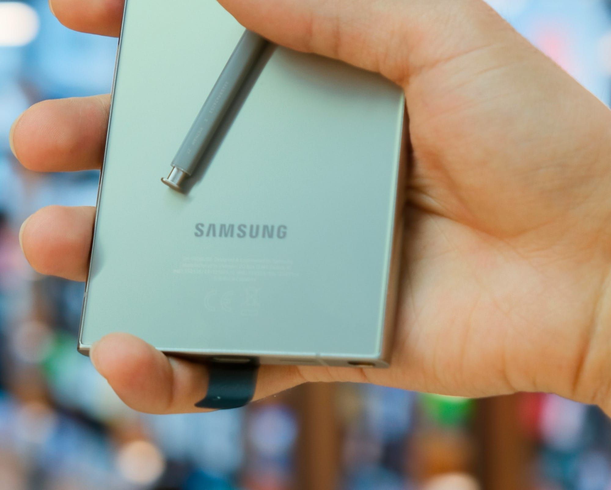 Samsung Is Ditching Samsung Messages For Google Messages Post image