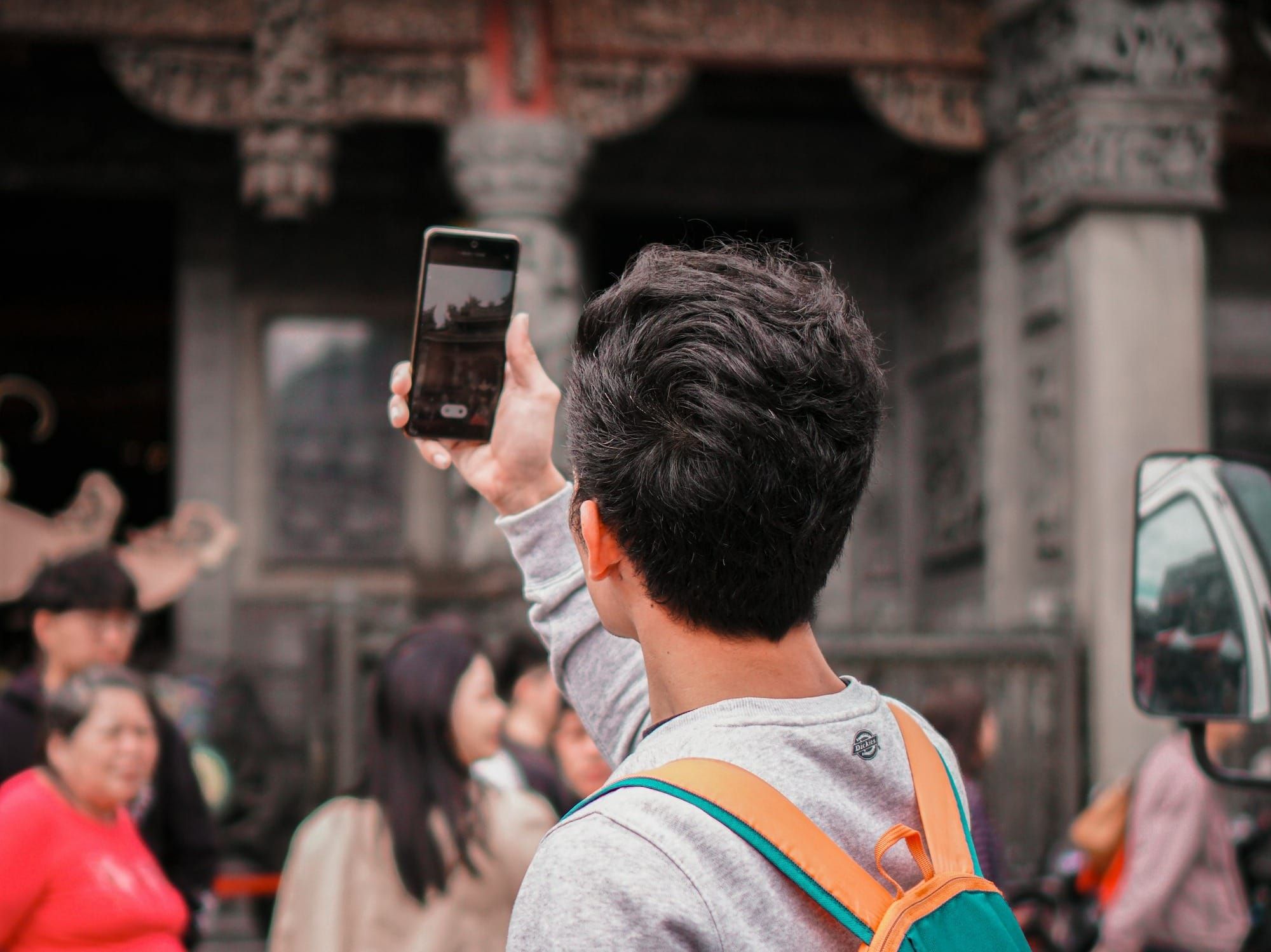 A budget phone boom pushed Thailand’s smartphone market to new heights in 2024 Post image