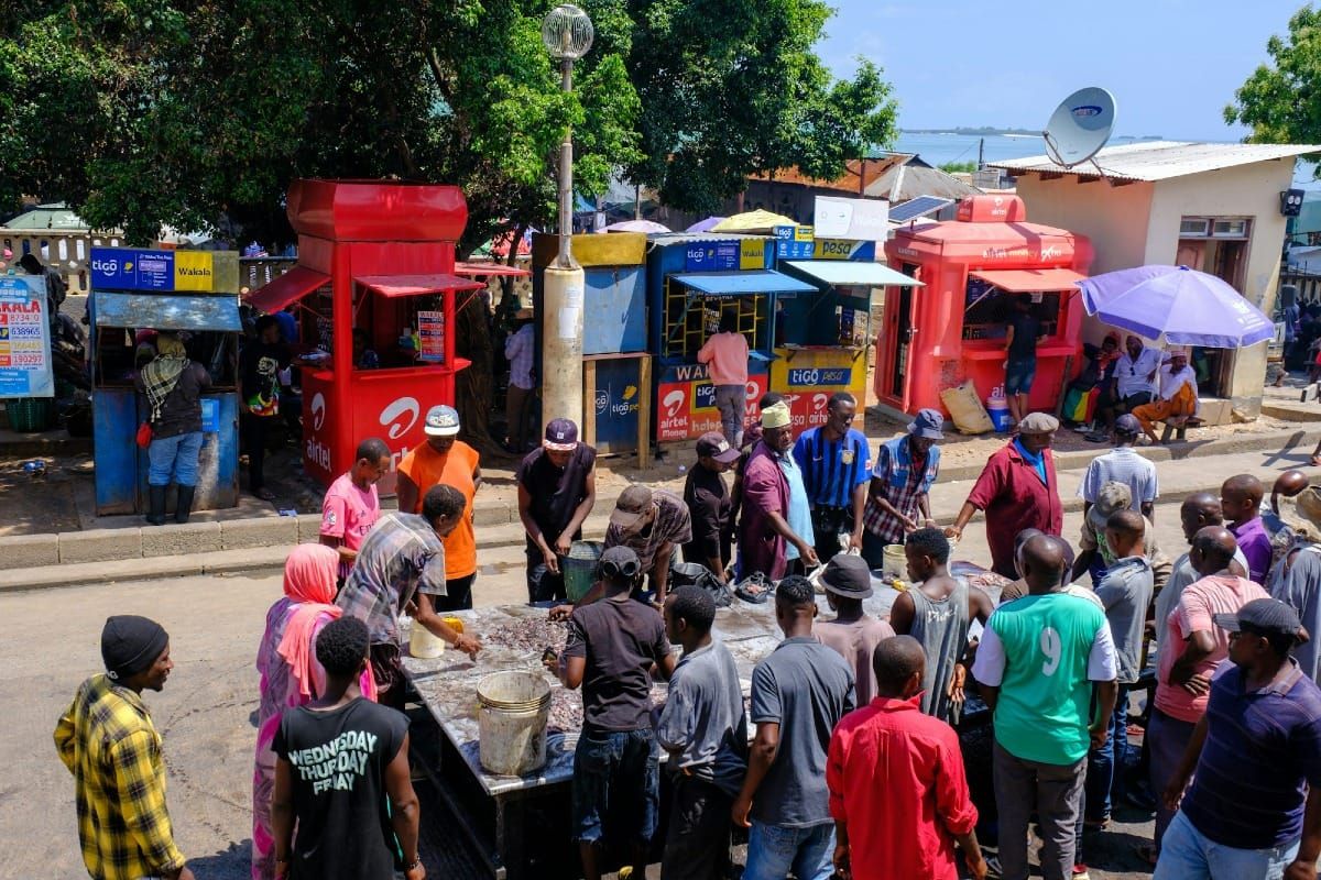 Airtel Africa partners with Starlink to bring Direct-to-Cell satellite connectivity to its customers Post image