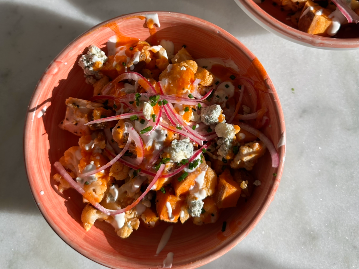 Buffalo Chicken Cauliflower Bowls