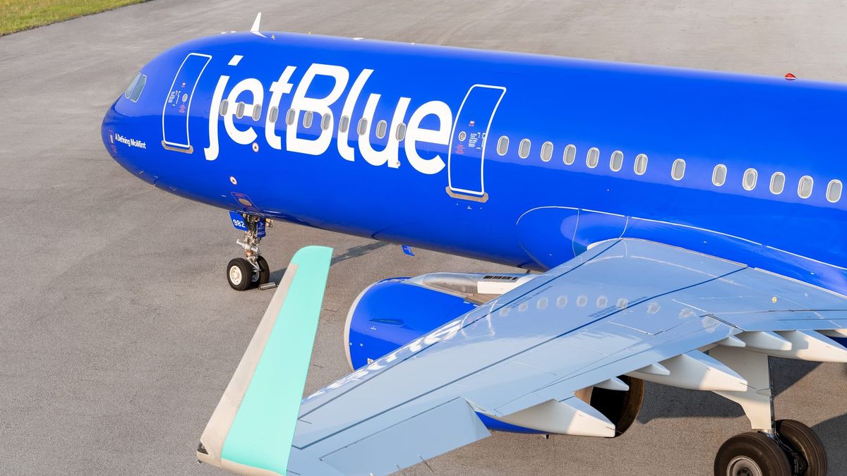JetBlue’s eight out of nine new FLL routes overlap with Spirit Airlines' routes Post feature image