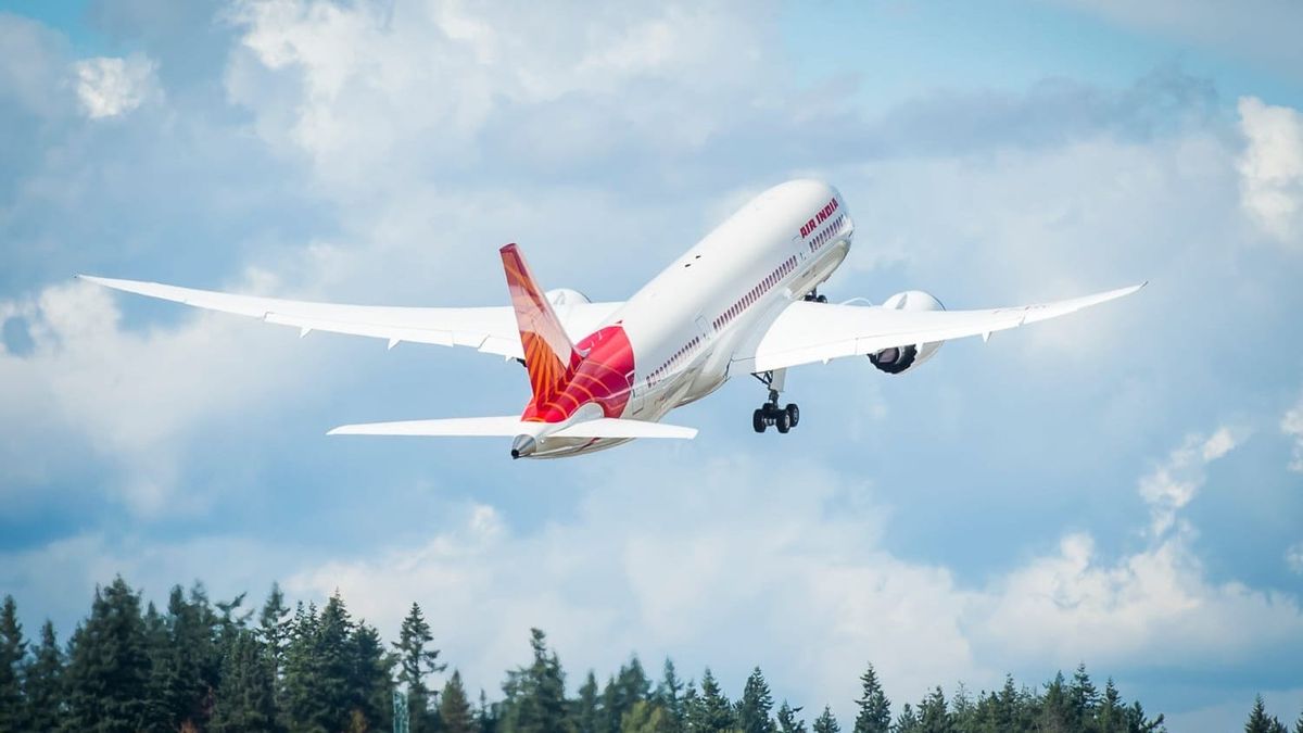 Air India pleads for over $1 billion from Tata and Singapore Airlines Post feature image
