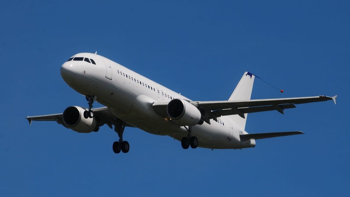 Union warns of rampant pilot and cabin crew social dumping in Eastern Europe Post feature image