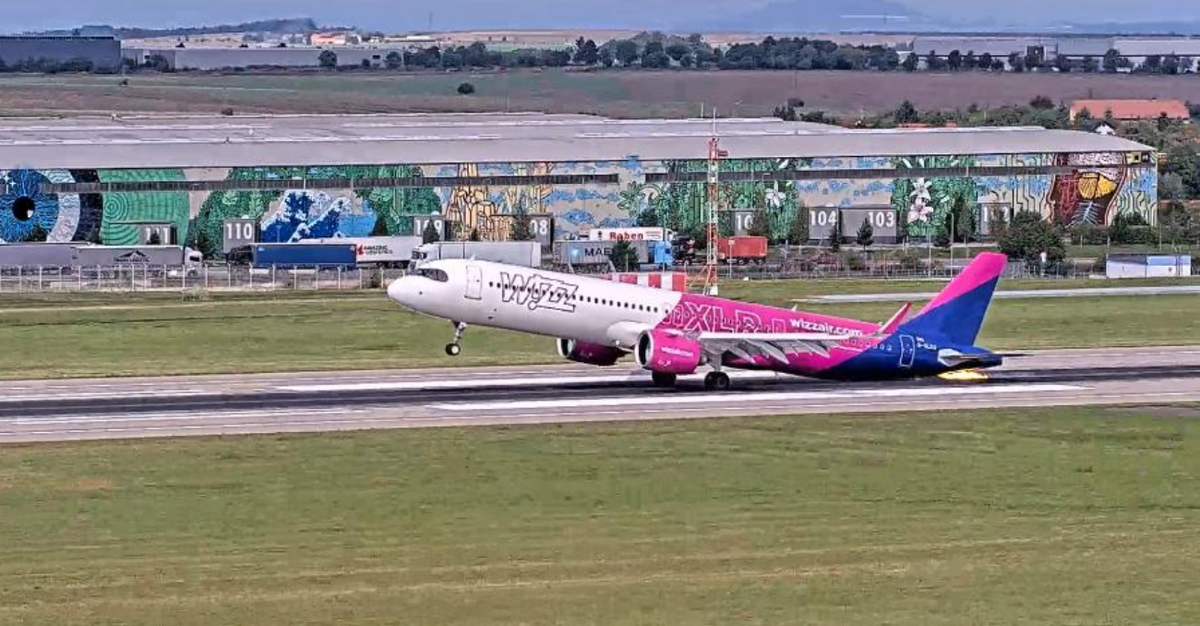 Wizz Air A321XLR descent rate increased by almost 300 fpm before tailstrike in Prague Post feature image