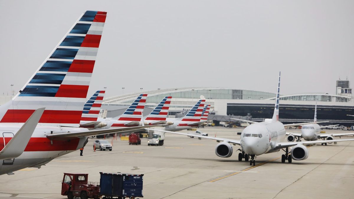 Judge approves Spirit Airlines’ gate sale to American Airlines at Chicago-O’Hare Post feature image
