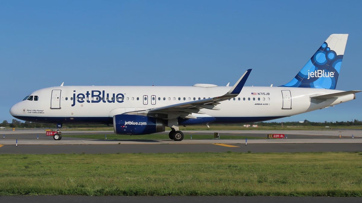 JetBlue says A320 software update, government shutdown, and Hurricane Melissa negatively impacted its capacity in Q4 Post feature image