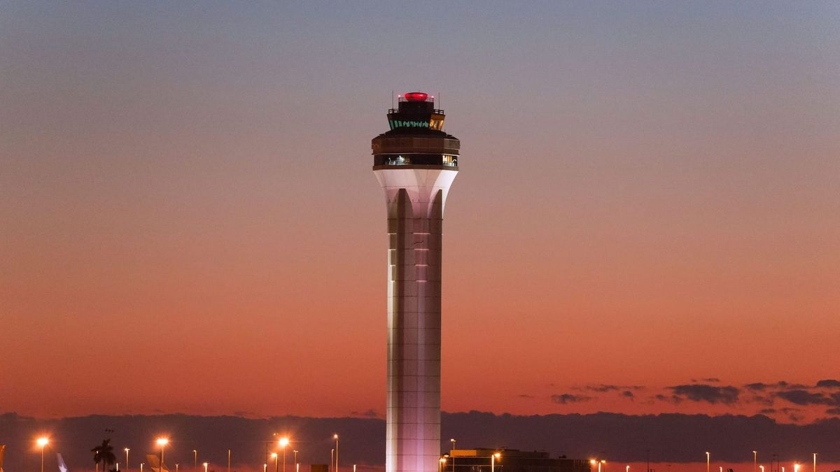 Number of ATCs working in the US dropped 6% in the past decade, GAO says Post feature image