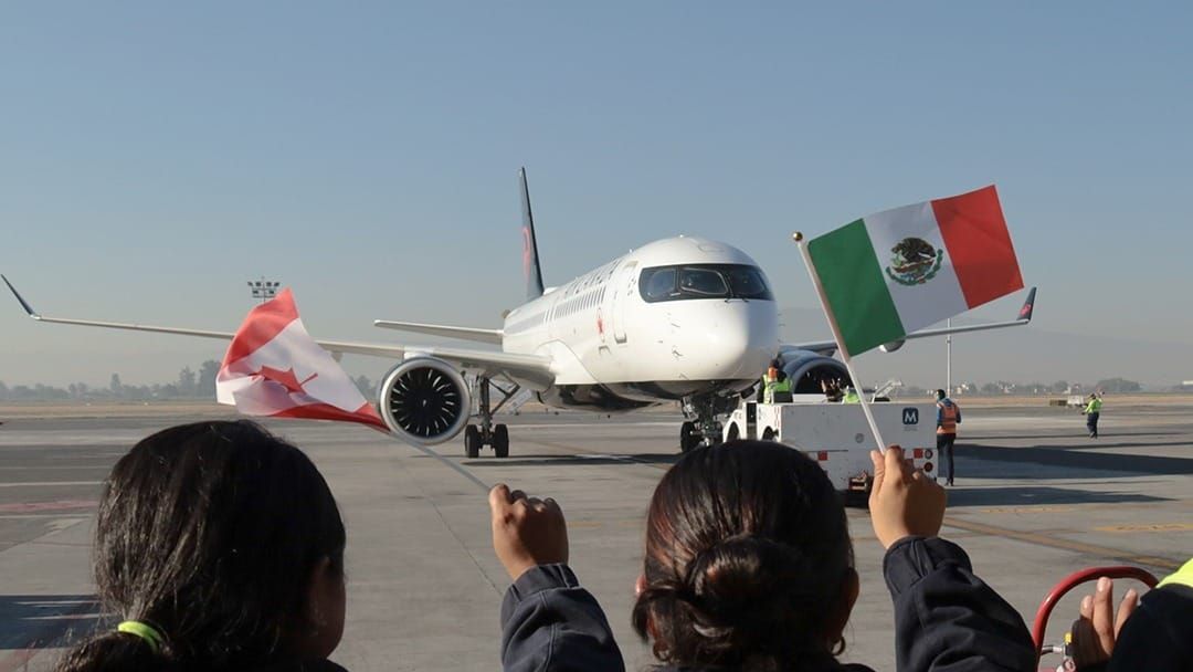 Canadian and US airlines begin returning to Guadalajara and Puerto Vallarta Post feature image