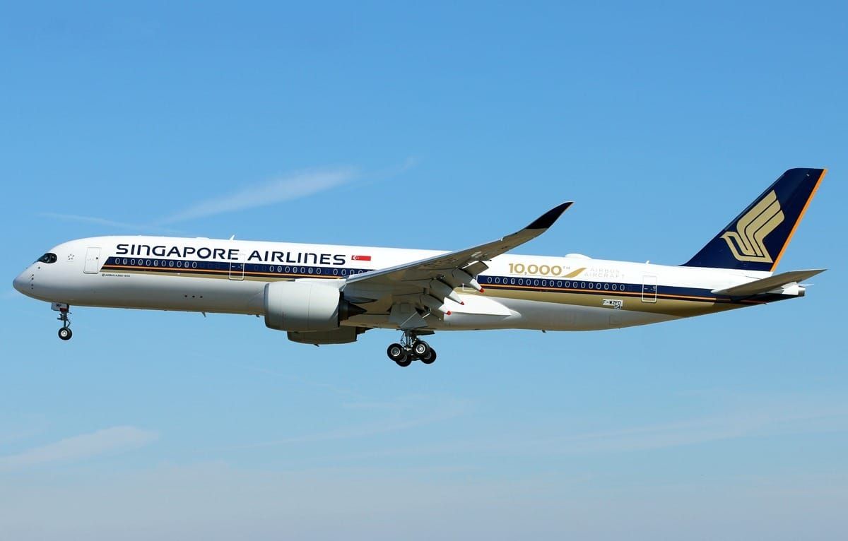 Singapore Airlines’ strong unit revenue performance: three takeaways from its Q3 FY2025/26 results Post feature image