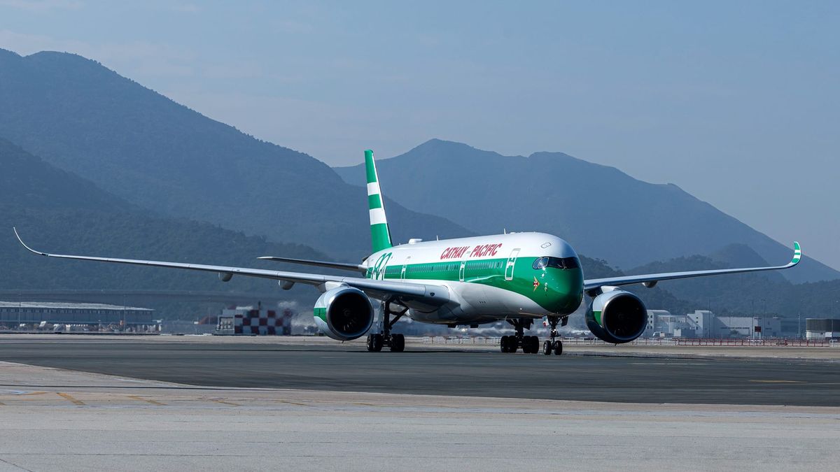 Cathay Pacific’s double-digit growth: three takeaways from its 2025 results Post feature image