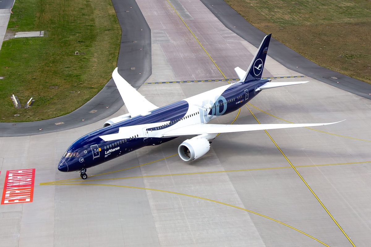 Lufthansa accelerates business clean-up Post feature image