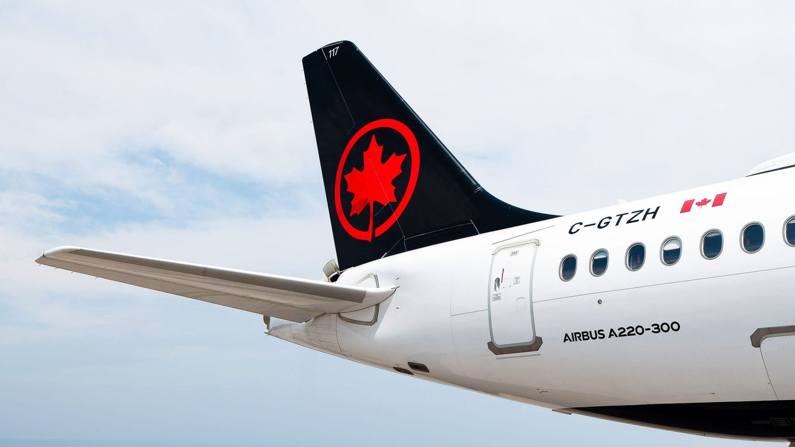 Canada-US capacity, load factors tumble in 2025 Post feature image