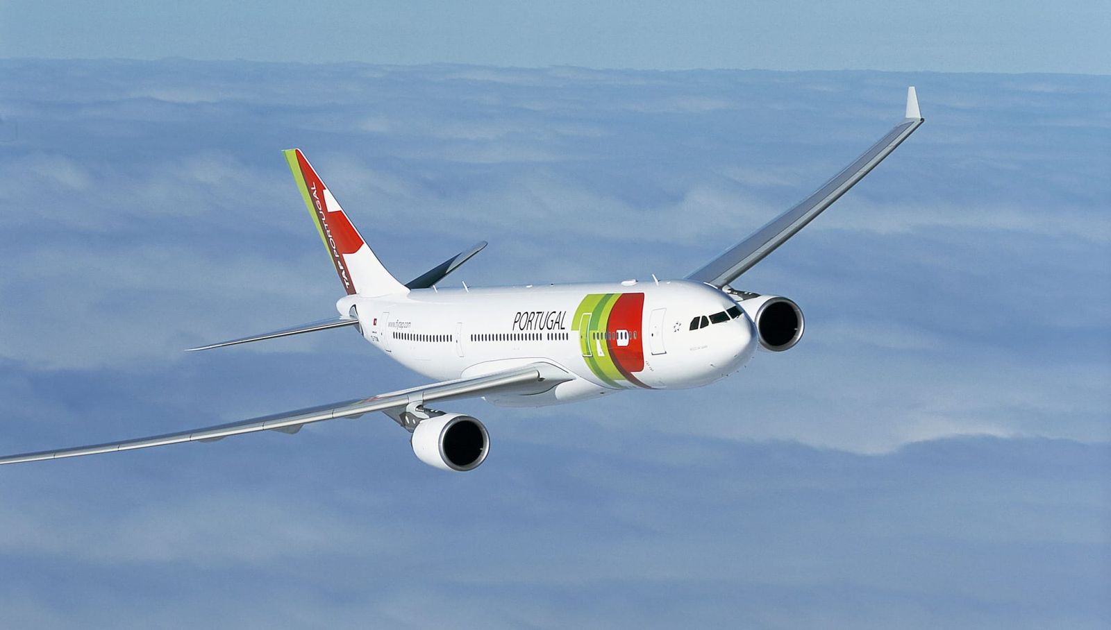TAP Portugal sees operating margins fall slightly: three takeaways from its 2025 results Post feature image
