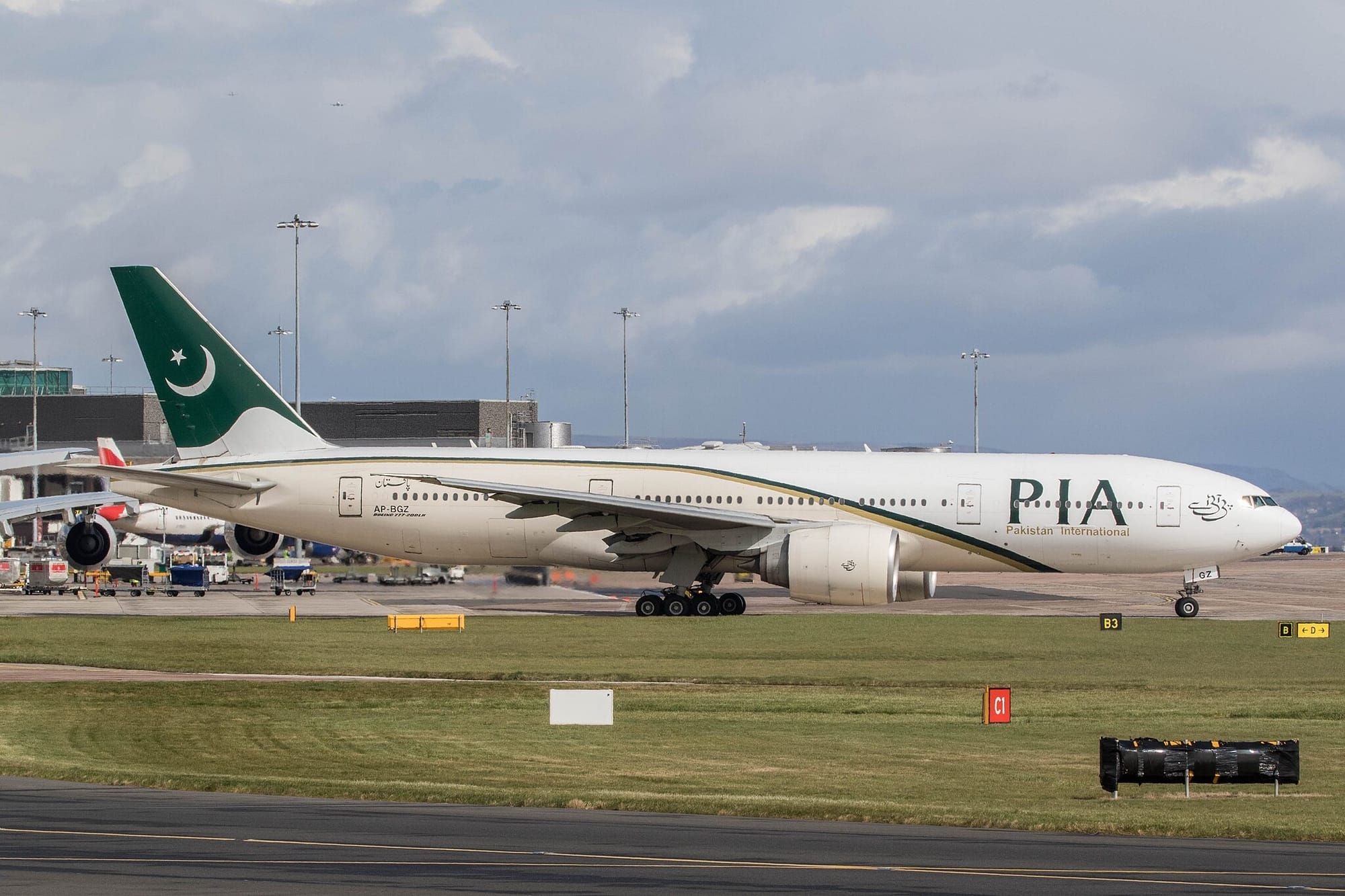 Pakistan International Airlines returns to UK with flights to Manchester Post image
