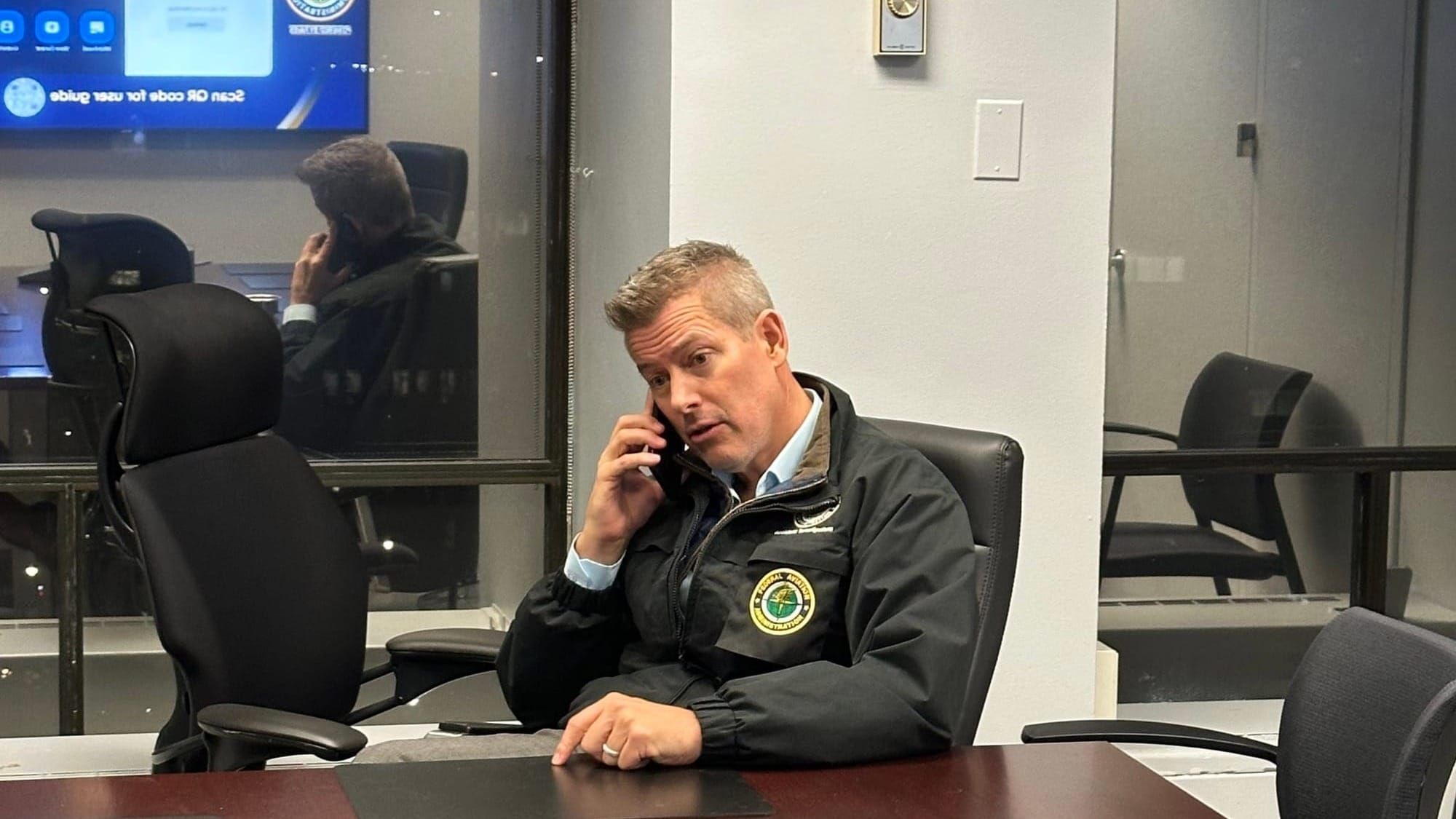 USDOT’s Duffy sides with Trump, questions controllers’ ‘patriotism’ during shutdown Post image