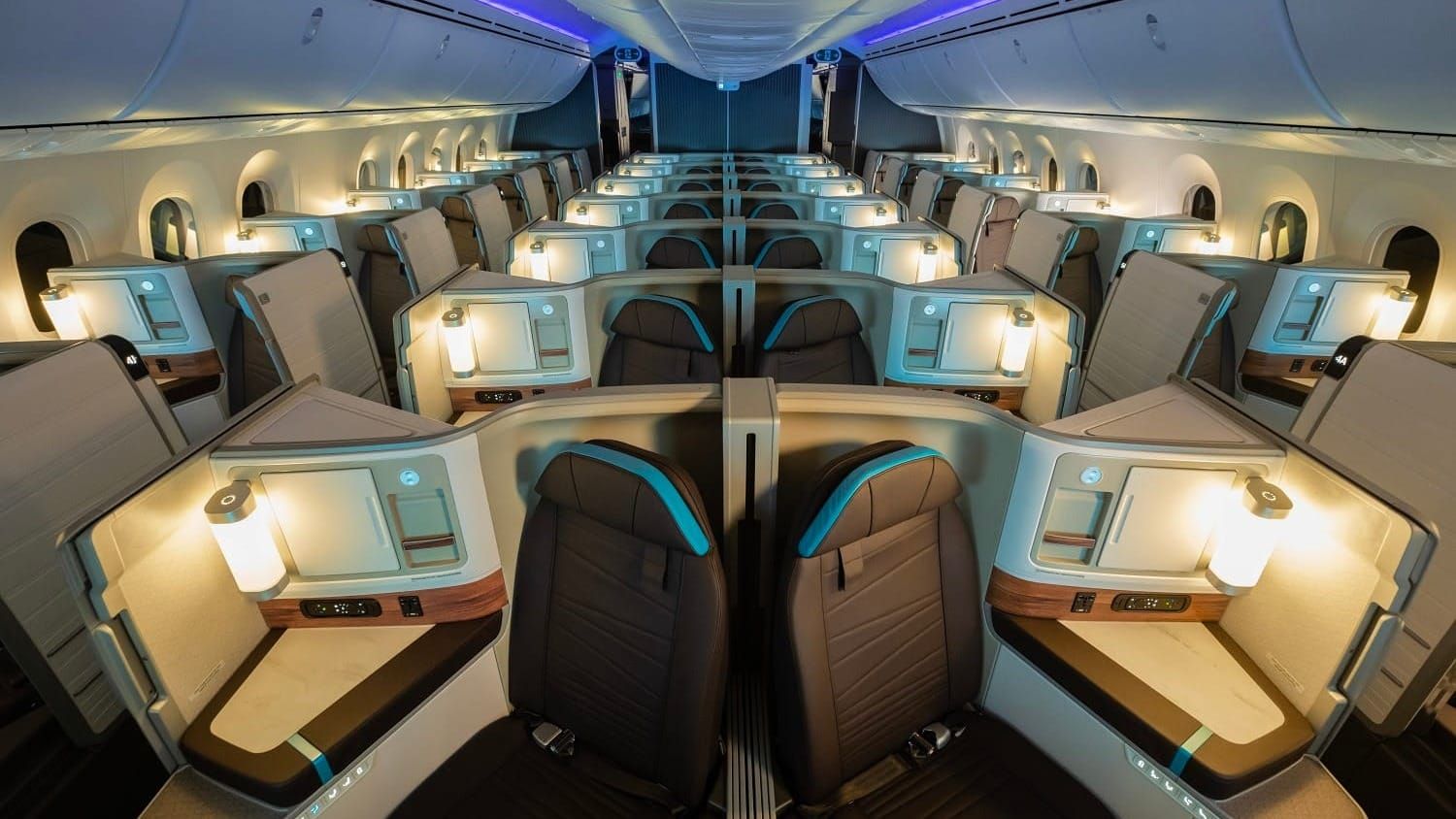 Alaska Airlines begins selling tickets to London Heathrow Post image