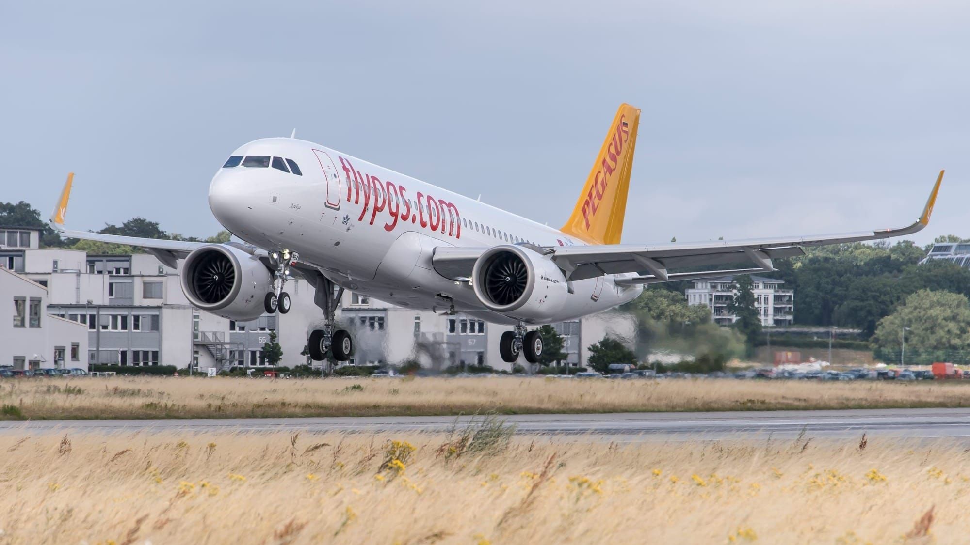 Smartwings snubs LOT, opts for merger with Pegasus Airlines Post image