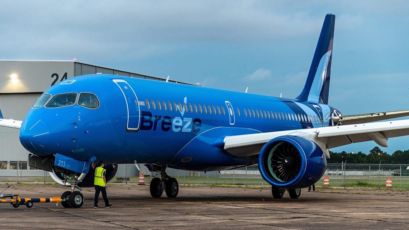 Breeze Airways goes international, departs for its first flights to Mexico Post image